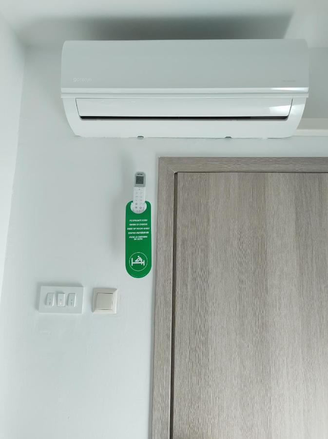 Happy Apartment 카를로바츠 외부 사진
