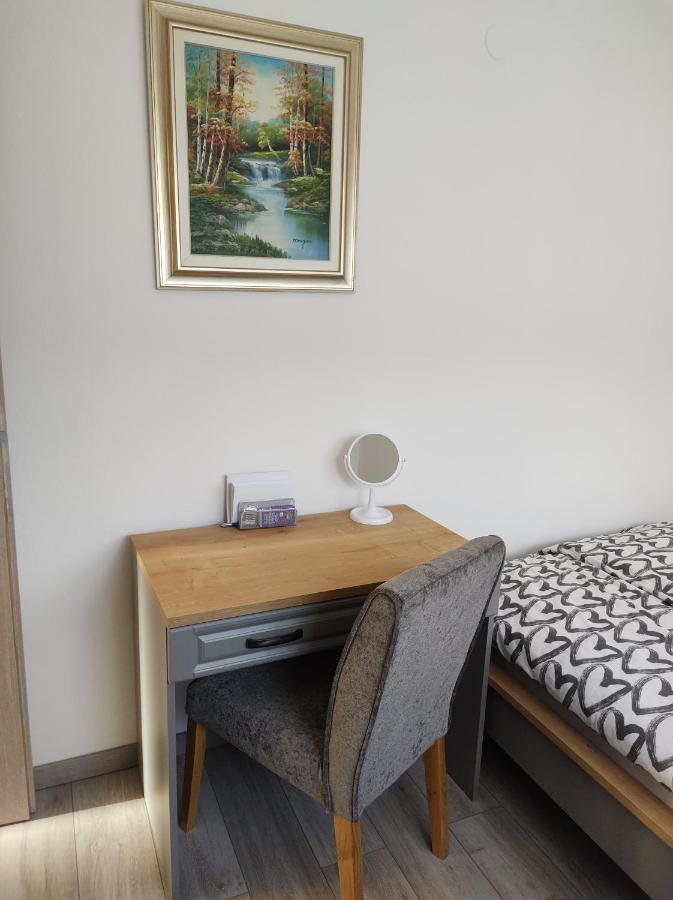 Happy Apartment 카를로바츠 외부 사진